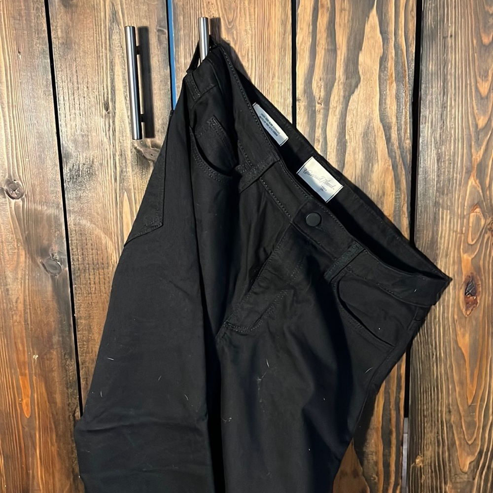 Universal threads mom jeans